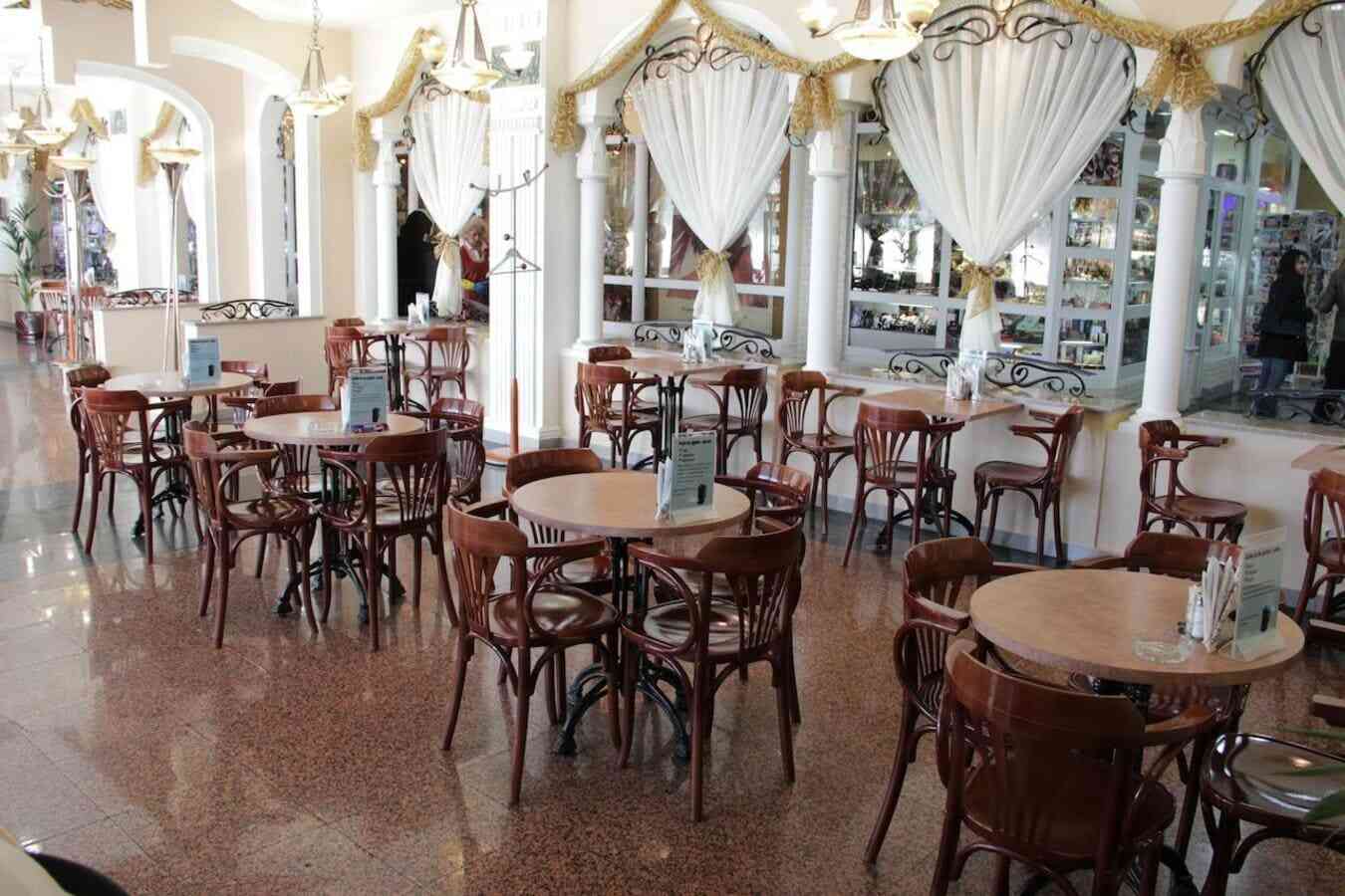 Гостиница Измайлово Гамма Дельта  Кафе Венское